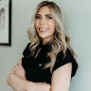 Meet your Posher, Jenna